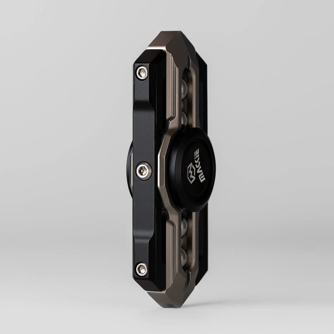 Bar Armored Knight - Image 4