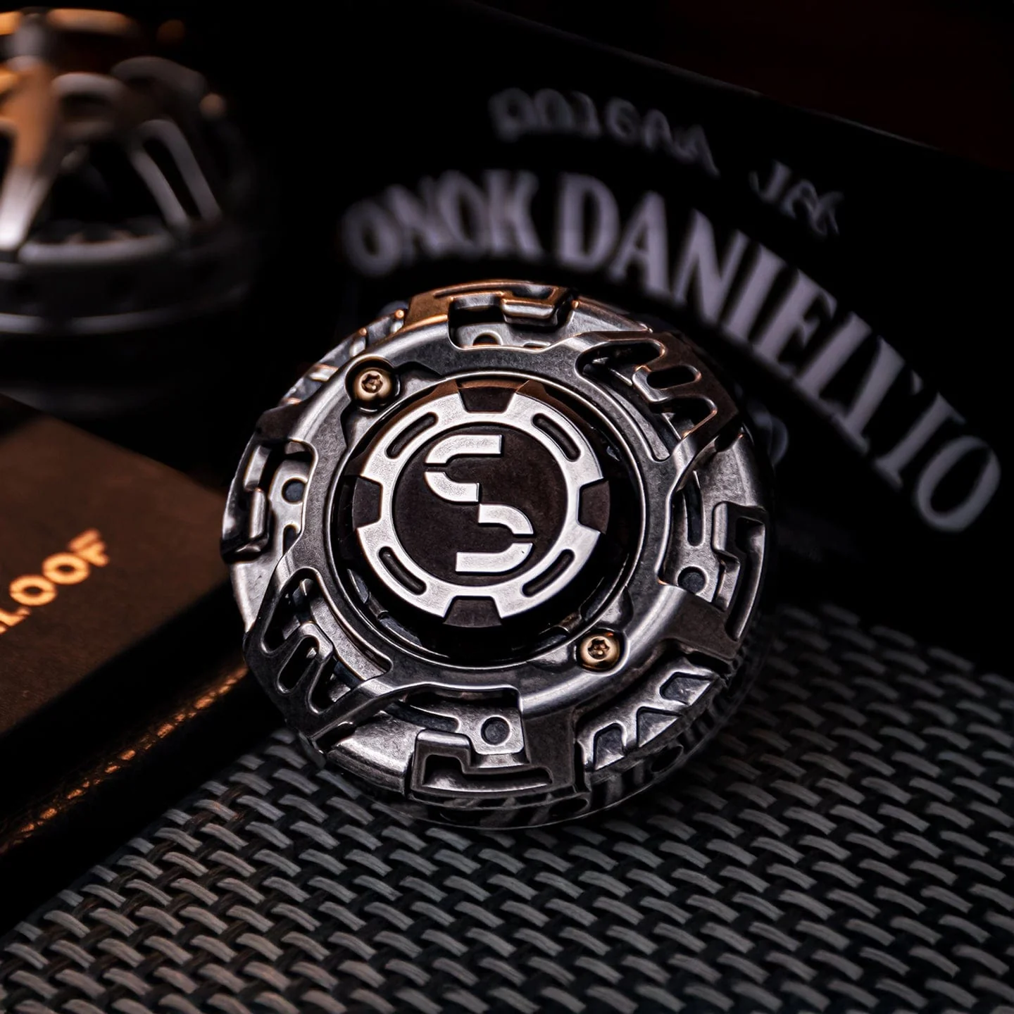 Thousance Falcon - Image 6